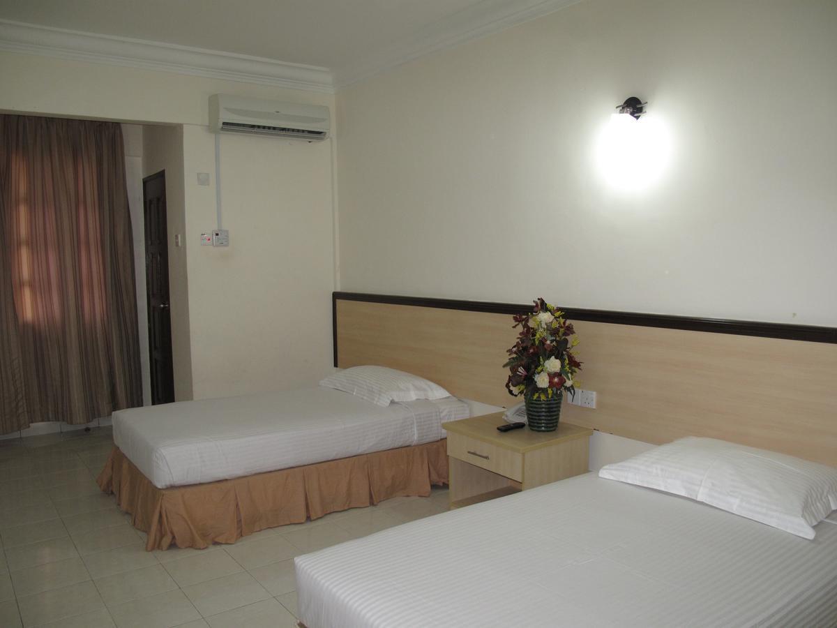 Tanjung Demong Beach Resort Kampung Kuala Besut Eksteriør billede