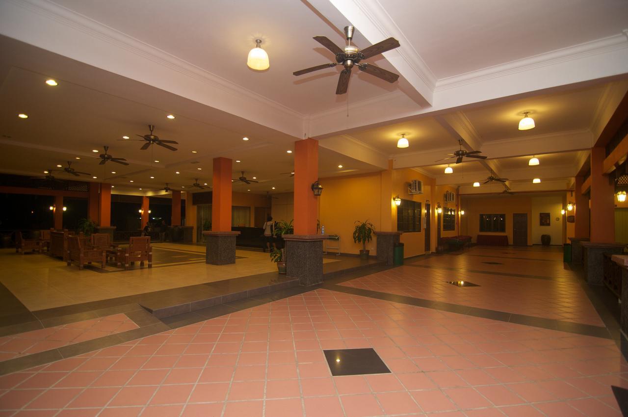Tanjung Demong Beach Resort Kampung Kuala Besut Eksteriør billede